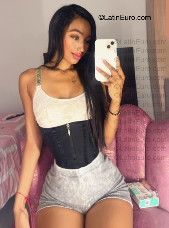 Date this athletic Colombia girl Diana from Cali CO33891