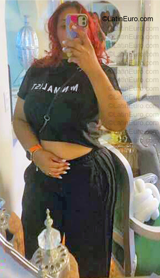 Date this funny Dominican Republic girl Aidelin from Santo Domingo DO57213