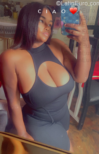 Date this funny Dominican Republic girl Rosangel from Santo Domingo DO57232