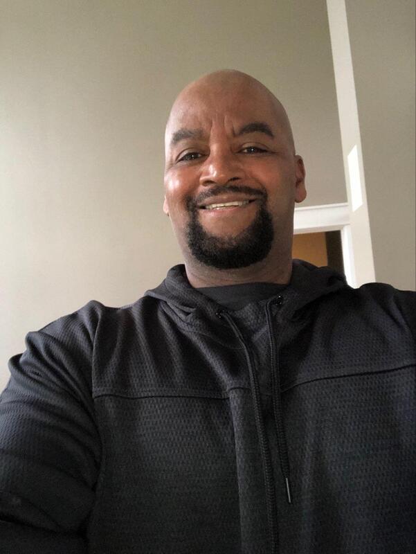 Date this good-looking United States man June from Grandville US25825